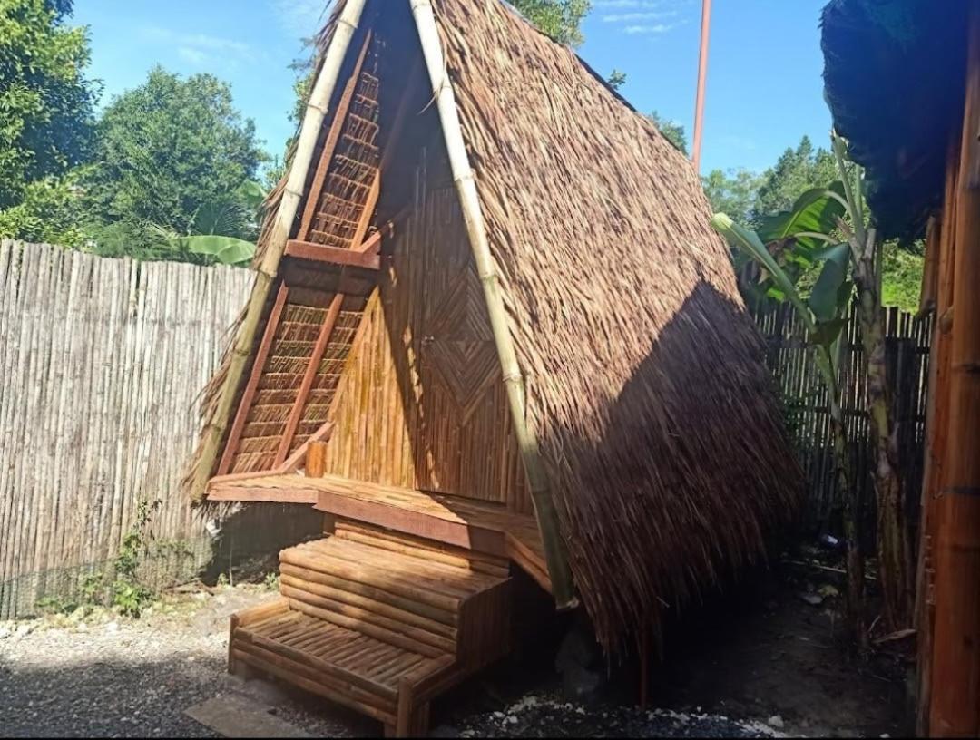 Moalboal Bamboo House / Rooms Exteriér fotografie