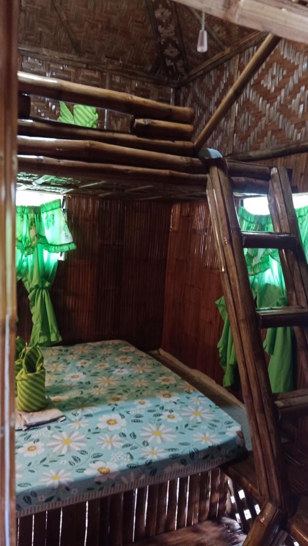 Moalboal Bamboo House / Rooms Exteriér fotografie